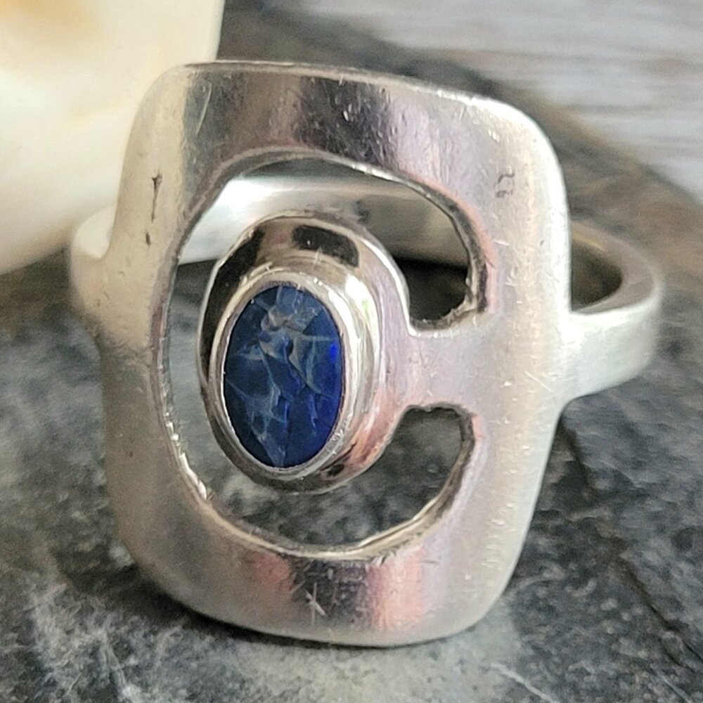 Vintage Sterling Silver and Sodalite Ring